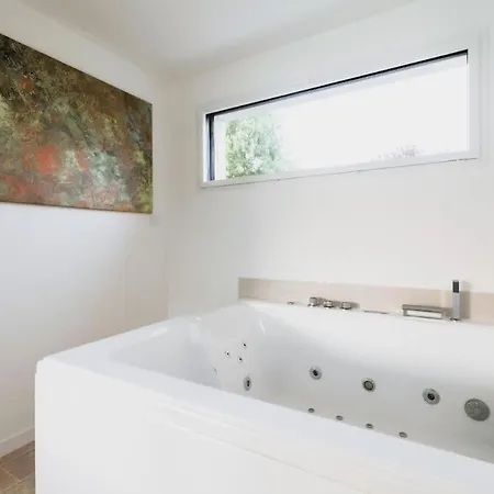 Appartement Jade Air-conditioned 10 Min Sea, Bath, Pool Le Bernard